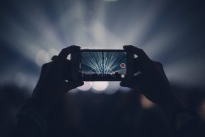 Camera & Lenses